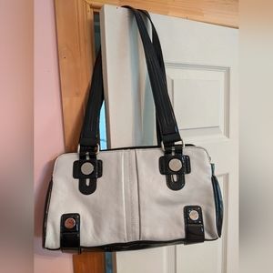 Genuine Italian leather purse by Naturalizer